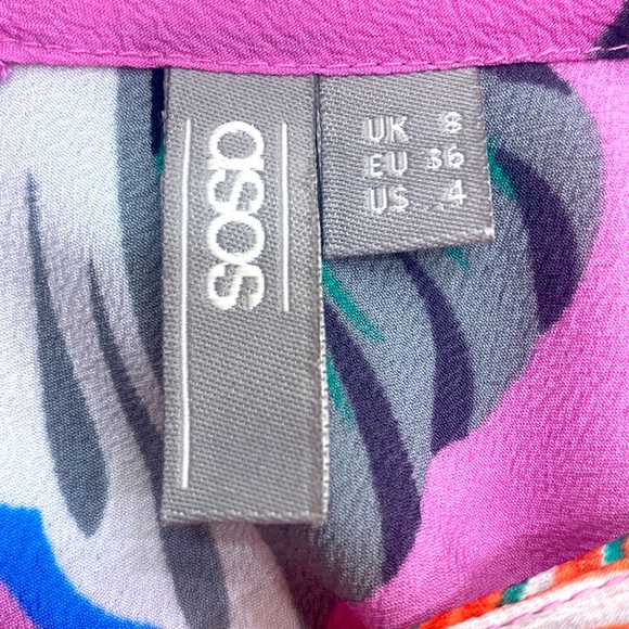 ASOS Tropical Print Top - Picture 7 of 7